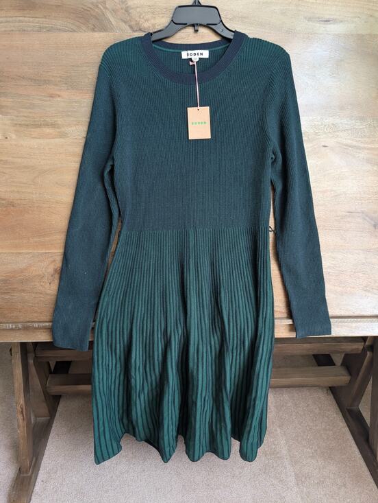 Boden Dresses & Skirts - Boden Midi Dress Womens Size 6R Green Lola Knitted Long Sleeve Stretch Pullover